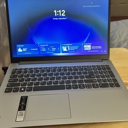 Lenovo Laptop With Box And Power Cord All Original Laptop Is 14 Days Old Need To Sell 