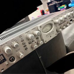 Avalon 737sp preamp