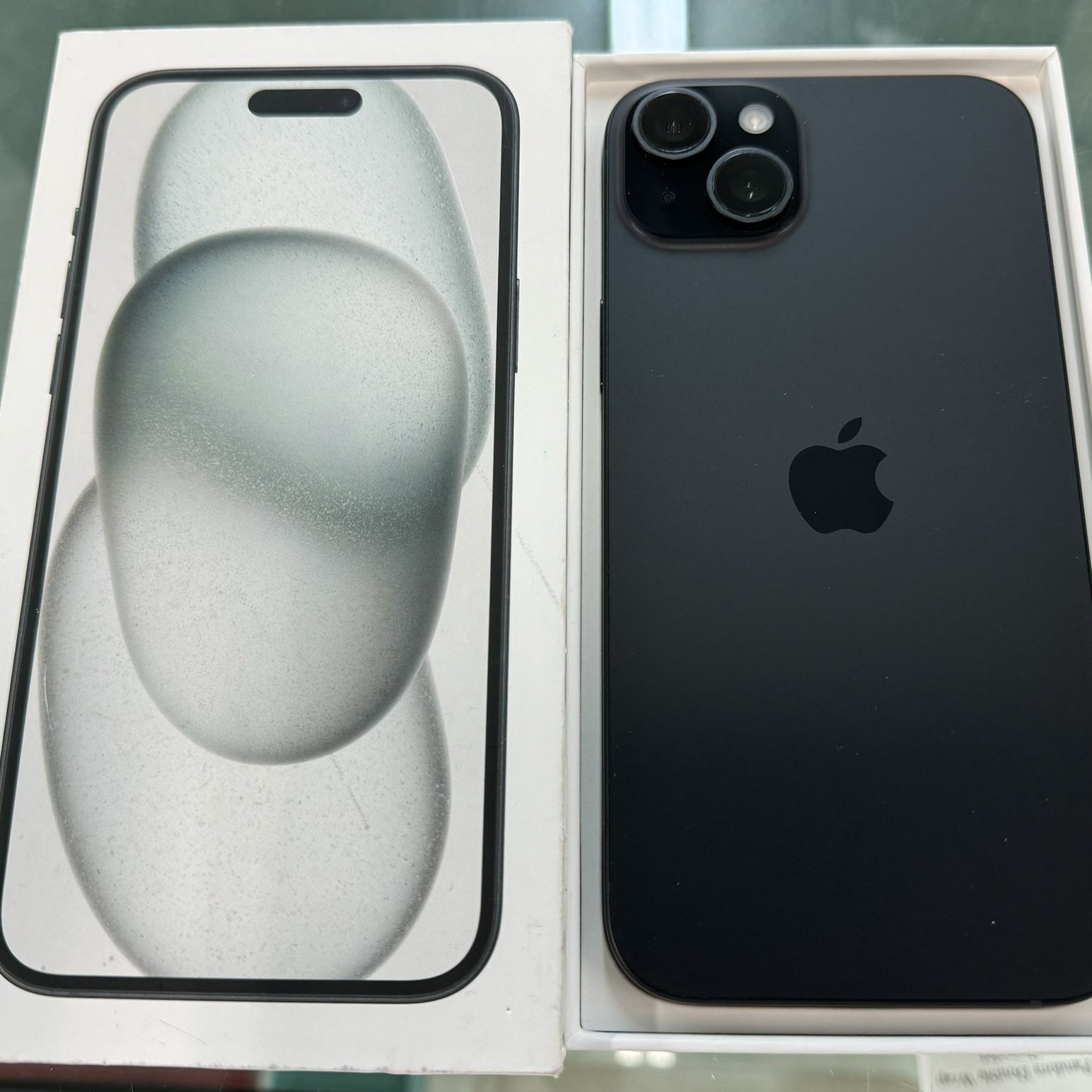 Apple iPhone 15 Plus - 128GB - Black (T-MOBILE) for Sale in 