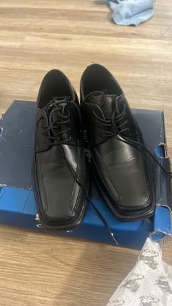 Dressing shoes
