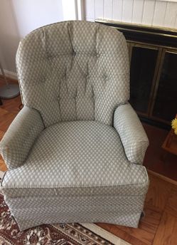 Rocker swivels chair .. ..