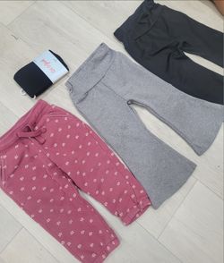 Babygirl 9-12M clothes
