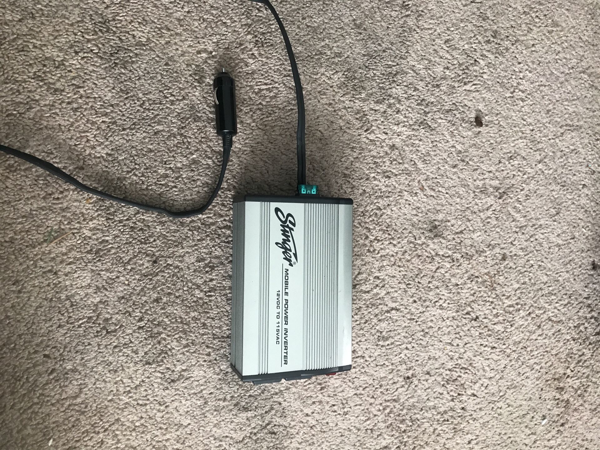 Mobile power inverter