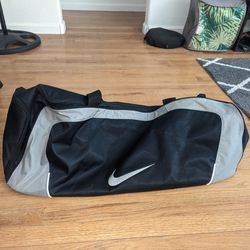 Nike Gym Bag Duffle 31"