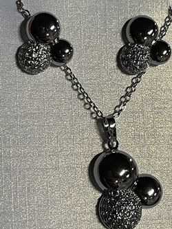 Milky Necklace And Earnings