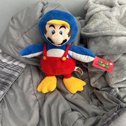 Super Mario Plush (Penguin)