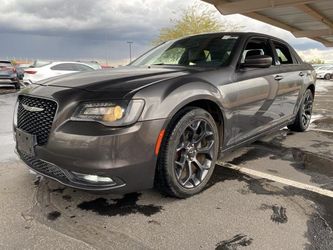 2019 Chrysler 300
