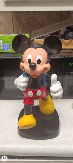 Mickey mouse phone stand