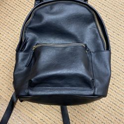 Simply Vera Vera Wang Cargo Backpack Purse