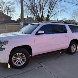 2016 Chevrolet Suburban 11,000obo
