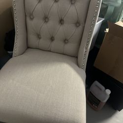 Accent Chair 