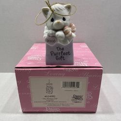 2005 Precious Moments Figurine The Purrfect Gift (contact info removed) Porcelain Ornament