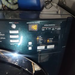 Secadora de gas Maytag 5000 series