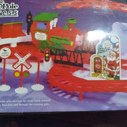 The North Pole Express Train Play Set