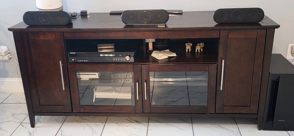 Tv Stand/Entertainment Table