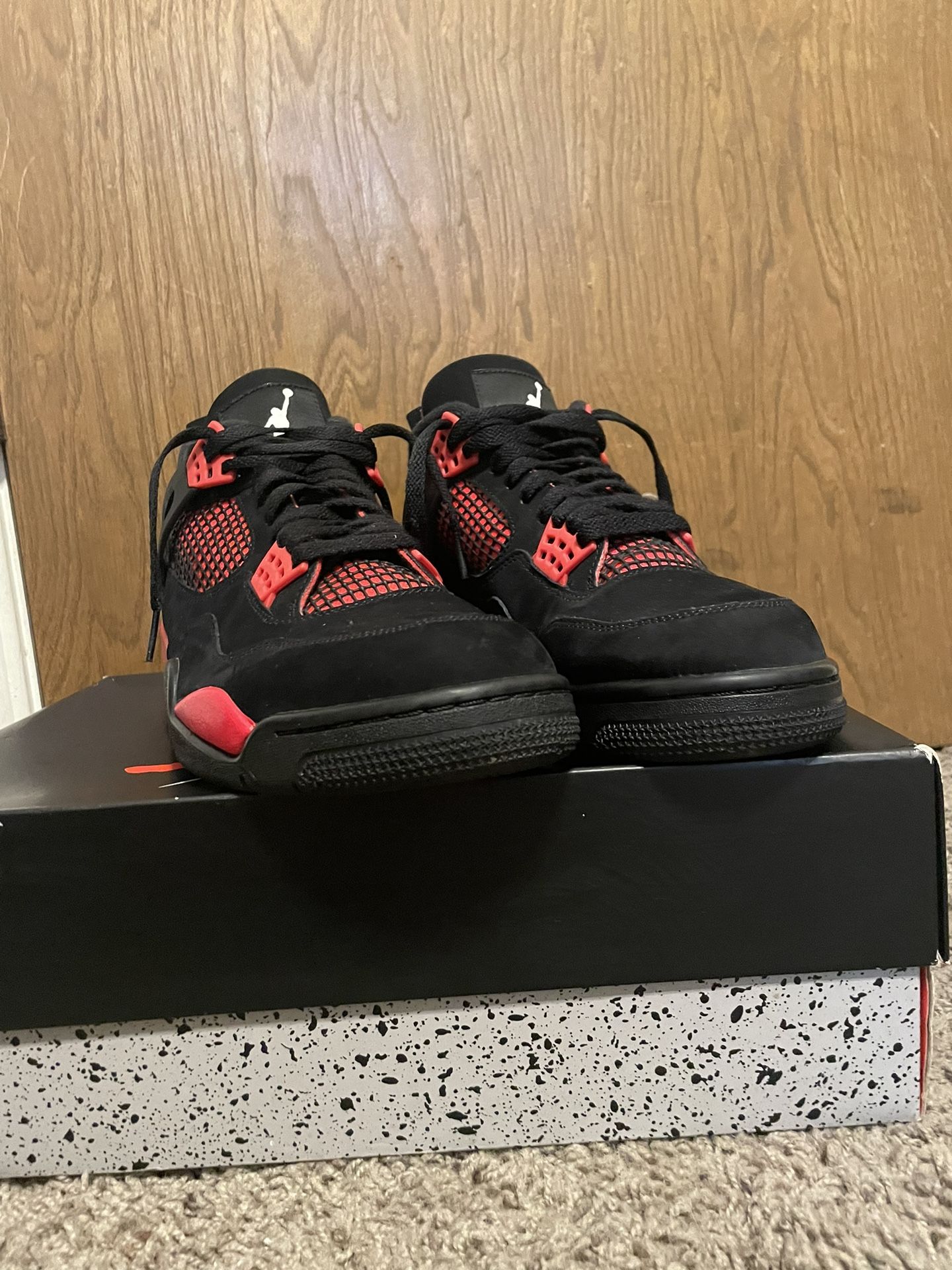Jordan 4 ‘Red Thunder’ Size 11 Used Price:$340