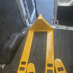 Pallet Jacks