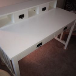 Used White Desk/ Vanity