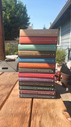 Complete series of ‘A Series of Unfortunate Events’ books