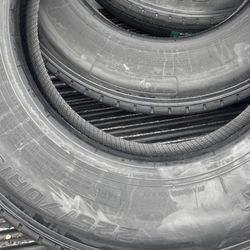 4 Tires 225x70-19.5 $620 
