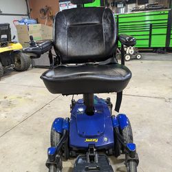 Jazzy Select 6 W/POWERLIFT SEAT