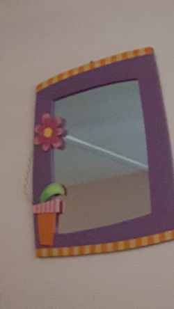 Kids mirror
