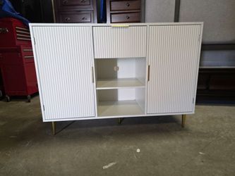 Modern White TV Stand / Media Cabinet