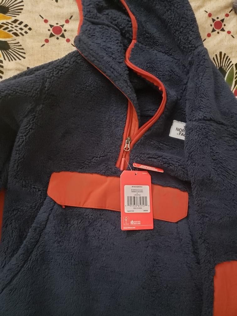 North face jacket size small