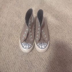 Brownish Grey Converse Size 5