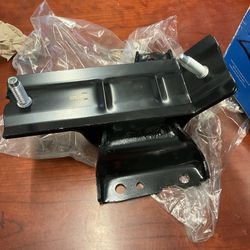 Engine Mount Ford