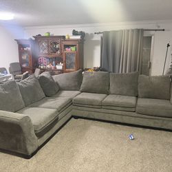 L-shape Couch 