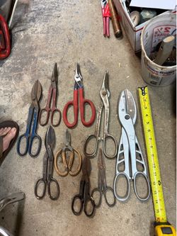 Handheld tinsnips