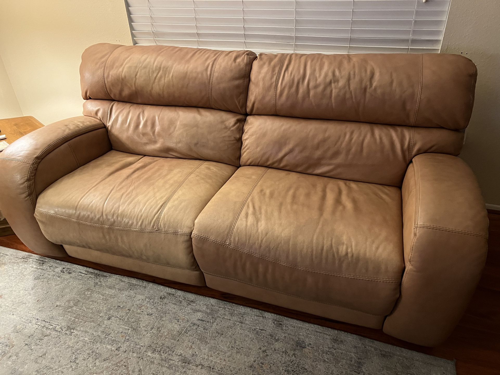 Electric Reclining Leather Sofa