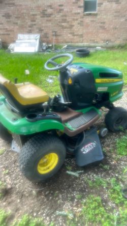 John deer La105