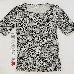 Pre Loved (Gently used) Disney LulaRoe Cruella Deville Womens Small Shirt