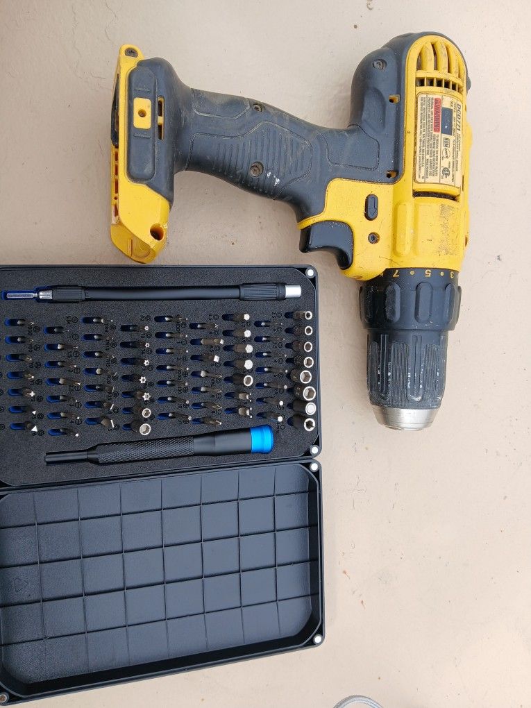 Dewalt Drill Driver And Fitit Bits One Price