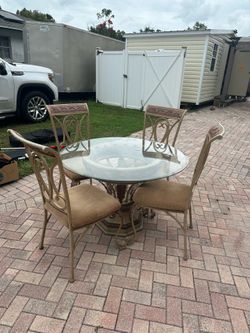 Dinning room set heavy