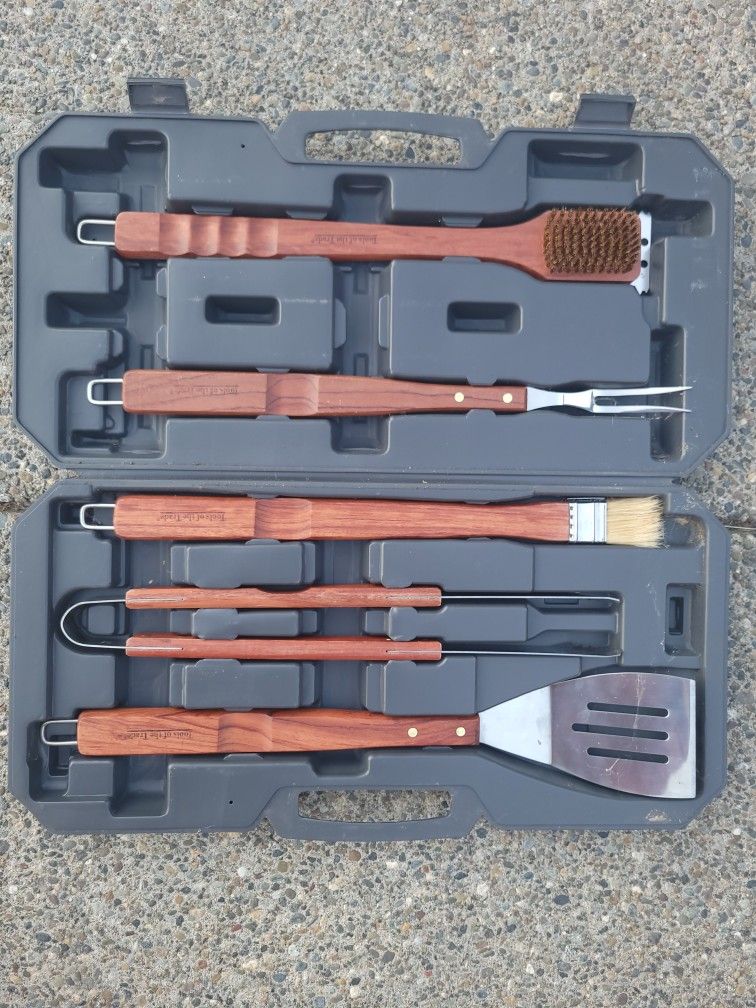 Tools Of The Trade 5 Pc Grilling BBQ Set In Case