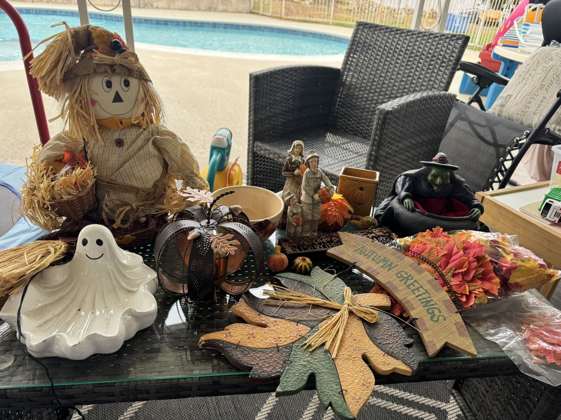 Halloween Decor