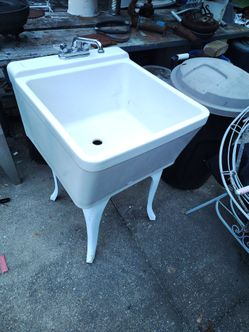 Crane MCM laundry sink