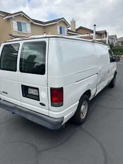 2006 Ford E-150