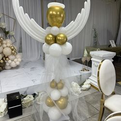 Angel balloon columns 