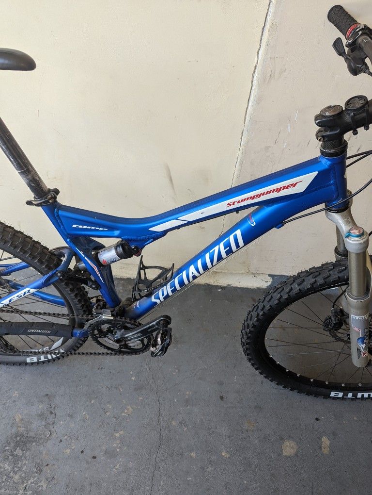 2007 Specialized Stumpjumper FSR comp Size medium Wheels 26 Wide