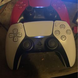 PlayStation 5 Controllers 