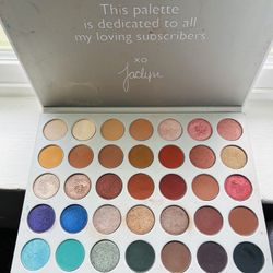 Morphe Jaclyn Hill 