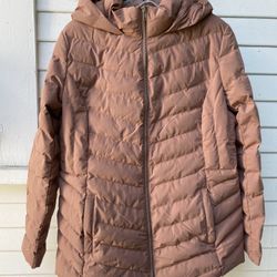 Women’s Pink Insulated Hooded Puffy Coat (Med)