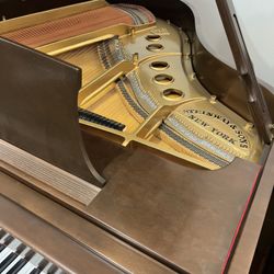 Steinway Model M 