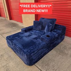 New Boneless Lounge