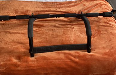Doorframe Pull Up Bar