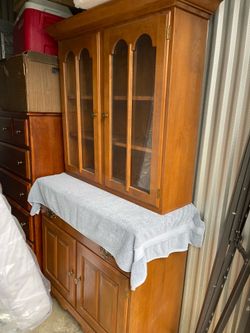 china hutch cabinet